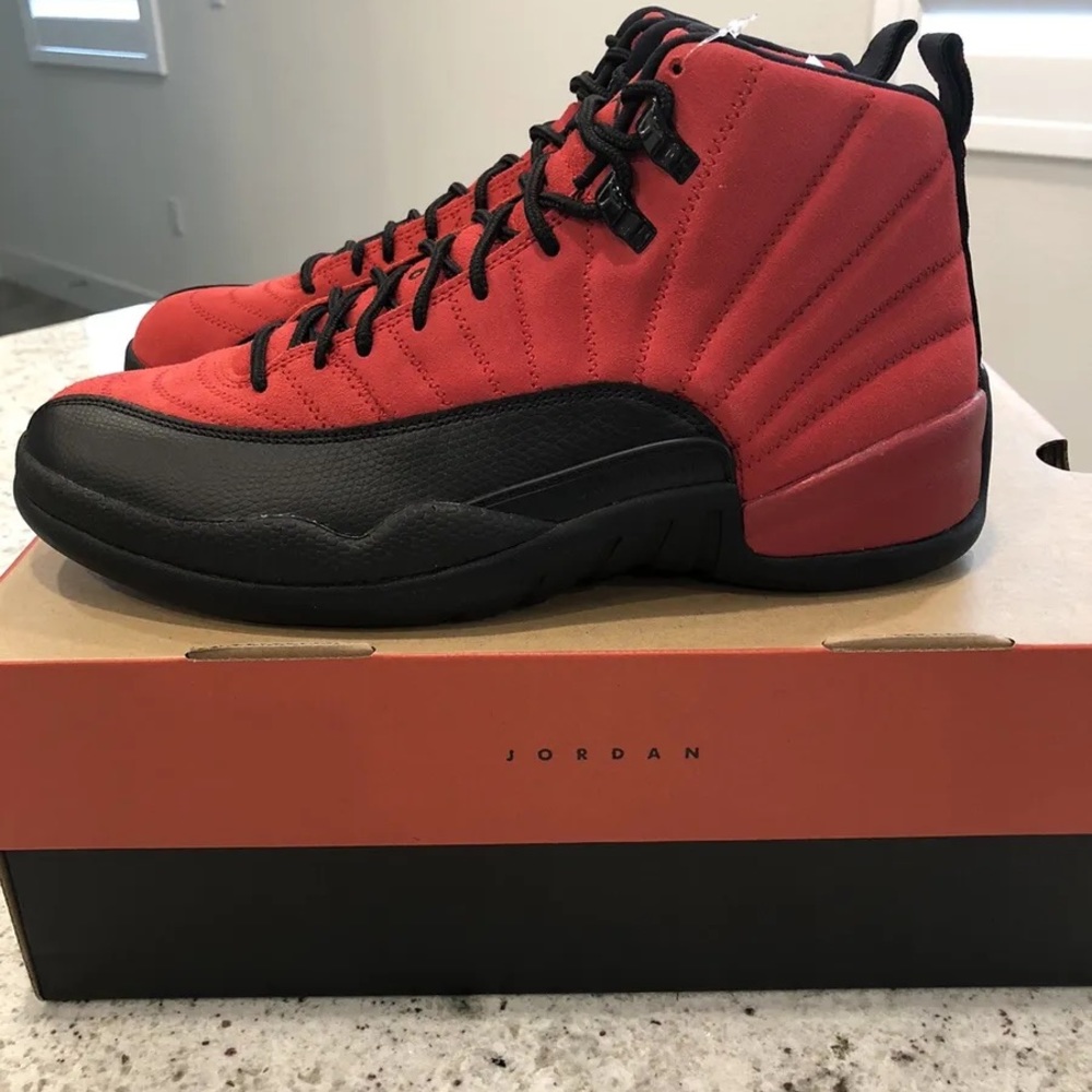Nike Air Jordan 12 GS Reverse Flu Game - Size 3y